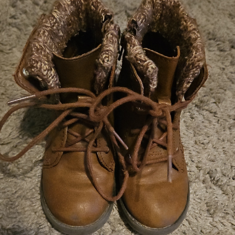 Cozy Brown Kids Lace-Up Boots